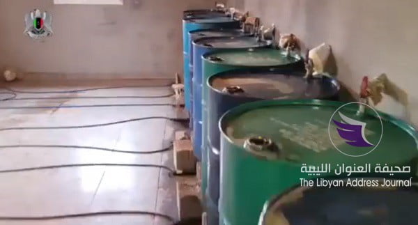 (بالفيديو) ضبط مصنع به 60 ألف لتر من الخمور المحلية في بنغازي  - صورة نقطية جديدة
